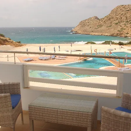 Royal Lägenhetshotell 4*