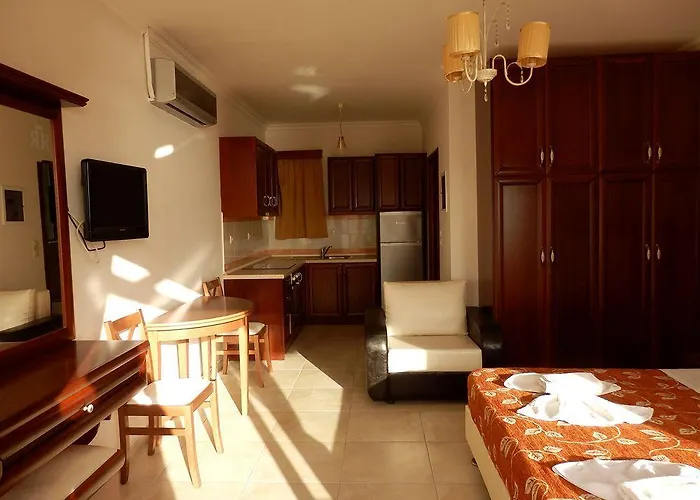 Aparthotel Royal Arkasa